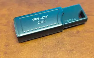 The PNY PRO Elite V2 USB 3.2 Gen 2 Flash Drive